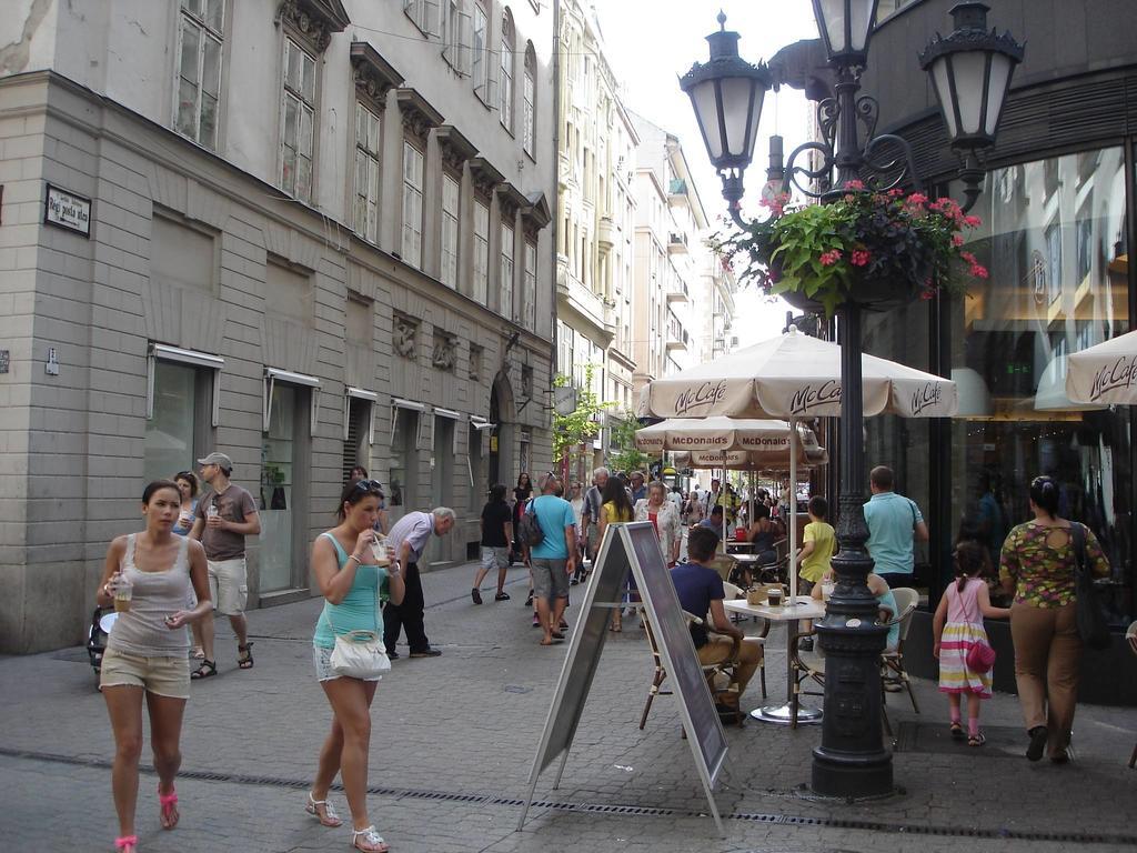 Romantic Centrum Apartman Budapeszt Zewnętrze zdjęcie